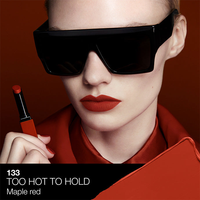 パワーマット リップスティック 133 TOO HOT TO HOLD