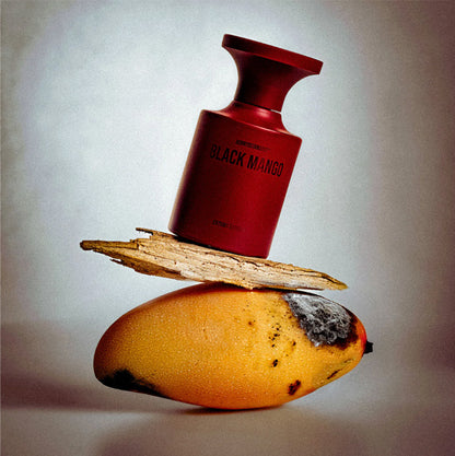 BLACK MANGO
